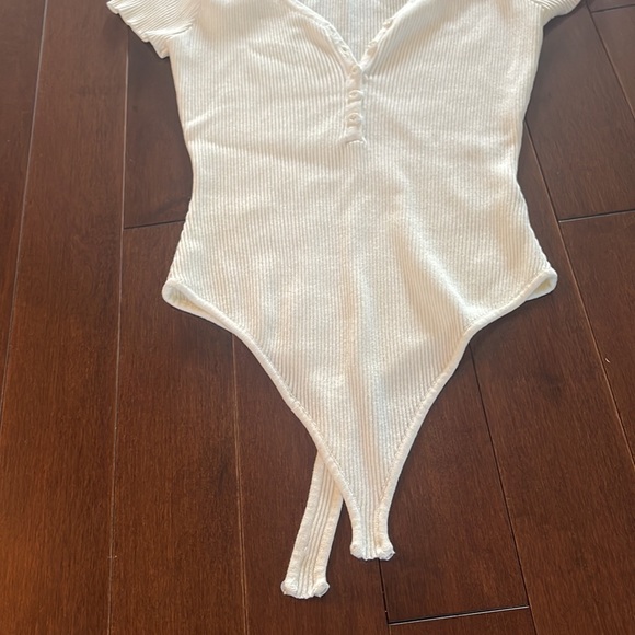 White button up bodysuit - Picture 2 of 2